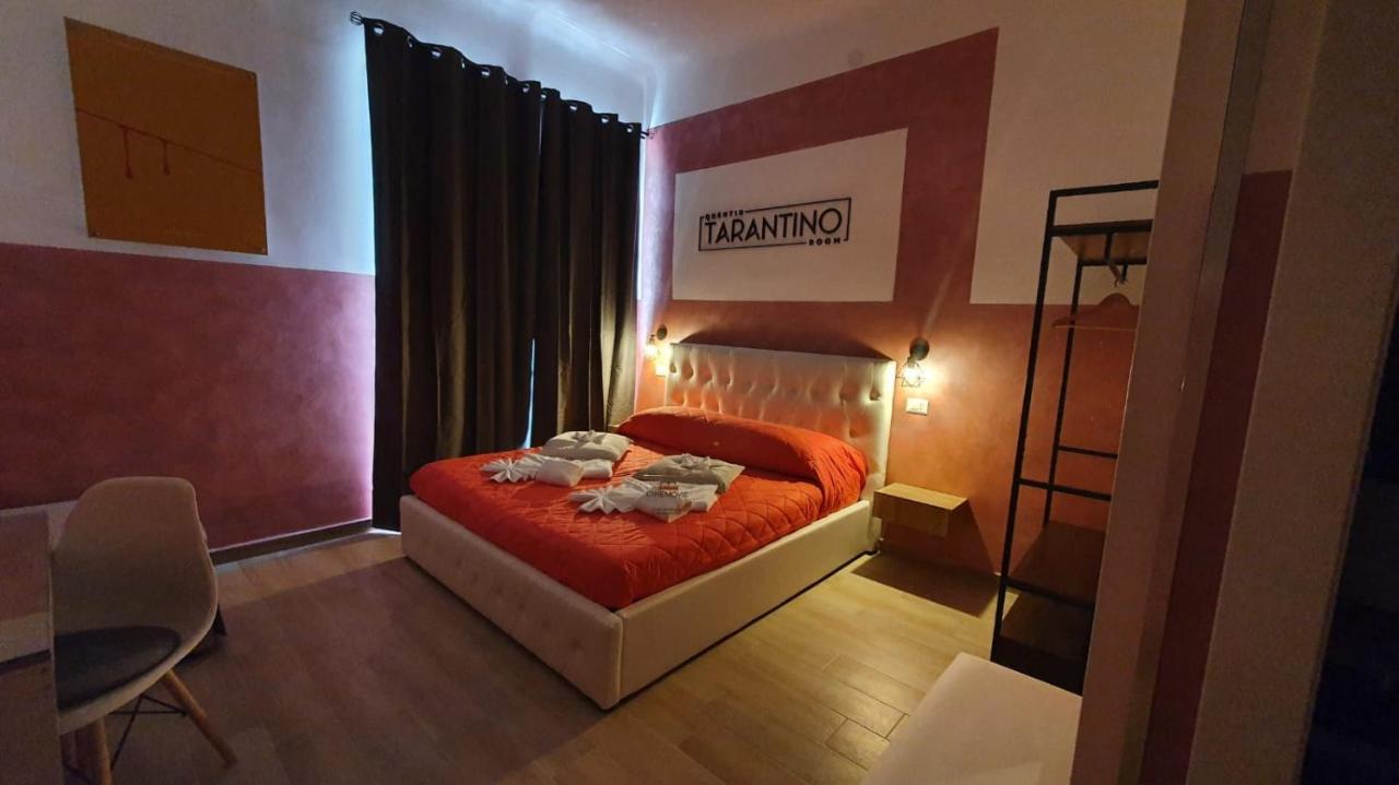 Cinemovie Guesthouse Rome Bagian luar foto