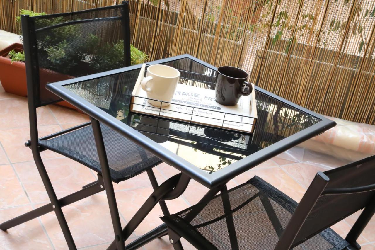 Cinemovie Guesthouse Rome Bagian luar foto