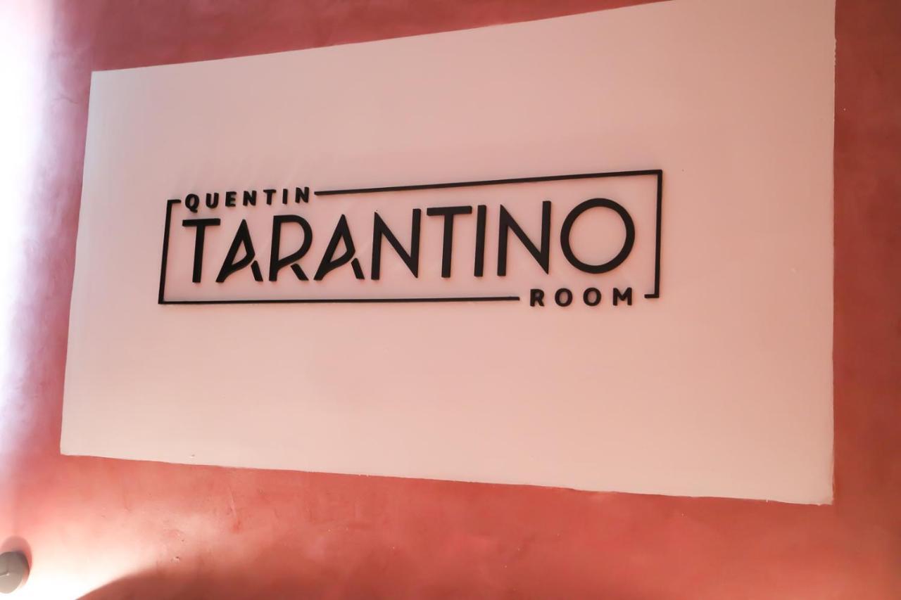 Cinemovie Guesthouse Rome Bagian luar foto