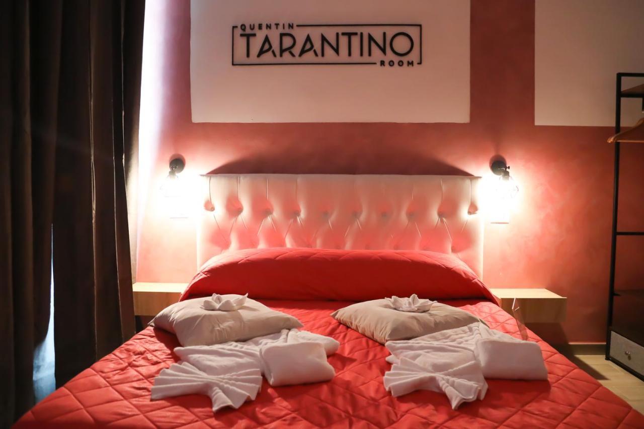 Cinemovie Guesthouse Rome Bagian luar foto